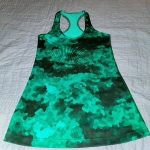 Lululemon tank top. Size SM.